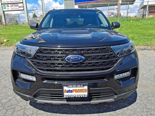 Agate Black Metallic 2020 Ford Explorer XLT