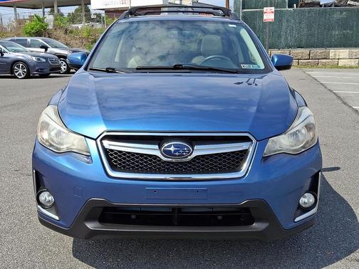 Quartz Blue 2017 Subaru Crosstrek 2.0i Limited