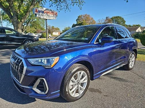 2021 Audi Q3 45 S line Premium