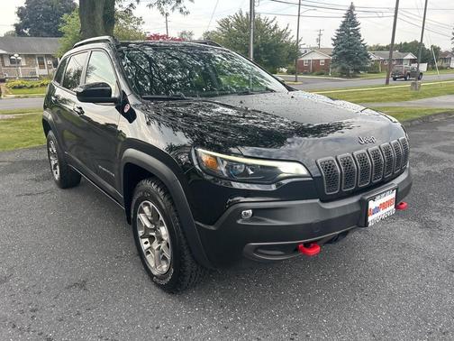 2022 Jeep Cherokee Trailhawk
