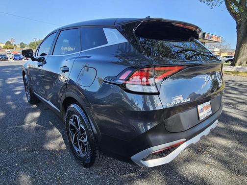 2023 Kia Sportage LX