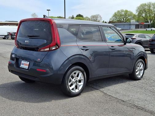 Gravity Gray 2021 Kia Soul S