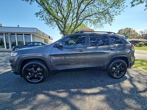 2019 Jeep Cherokee Altitude
