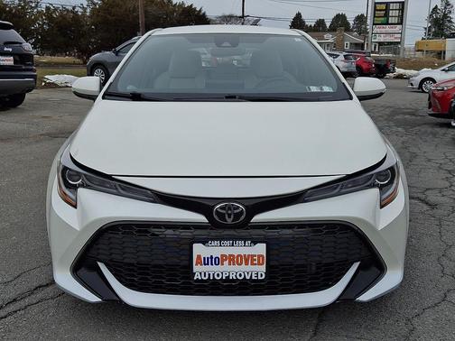 2019 Toyota Corolla Hatchback SE