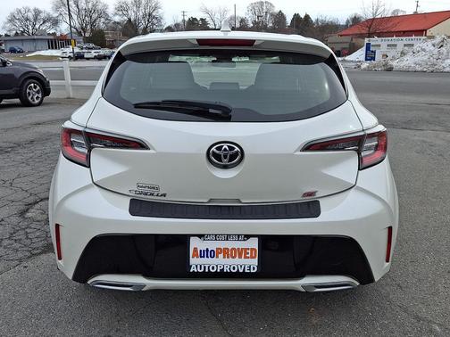 2019 Toyota Corolla Hatchback SE
