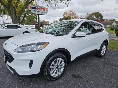 2021 Ford Escape SE