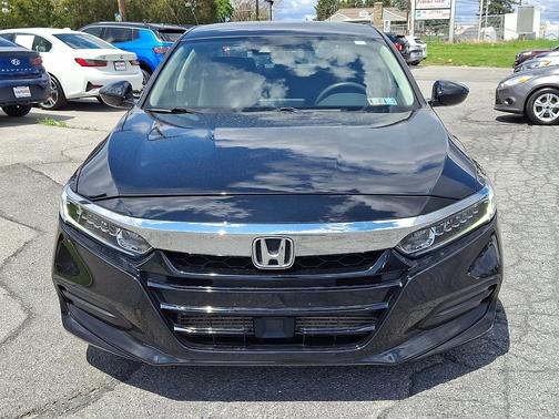 Crystal Black Pearl 2018 Honda Accord LX