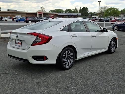 White Orchid Pearl 2018 Honda Civic EX