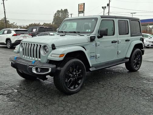 2023 Jeep Wrangler 4xe Sahara