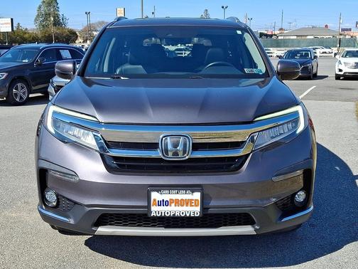 2019 Honda Pilot Touring 8-Passenger