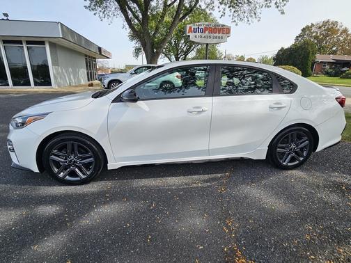 2021 Kia Forte GT-Line