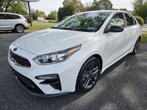 2021 Kia Forte GT-Line