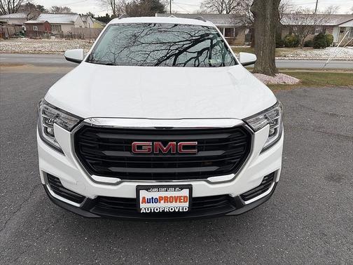 2022 GMC Terrain SLE