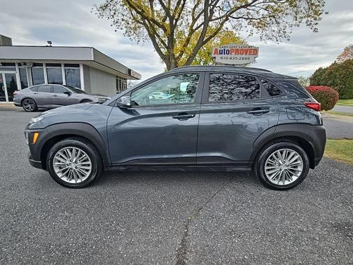 2020 Hyundai KONA SEL Plus