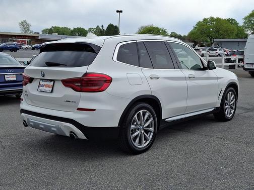 Alpine White 2018 BMW X3 xDrive30i