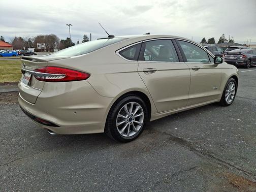 2018 Ford Fusion Energi Platinum