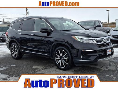 2022 Honda Pilot Touring 8-Passenger