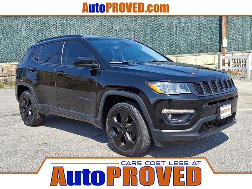 Diamond Black Crystal Pearlcoat 2021 Jeep Compass Latitude