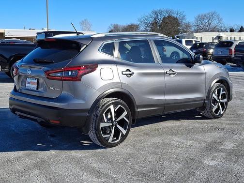2021 Nissan Rogue Sport SL