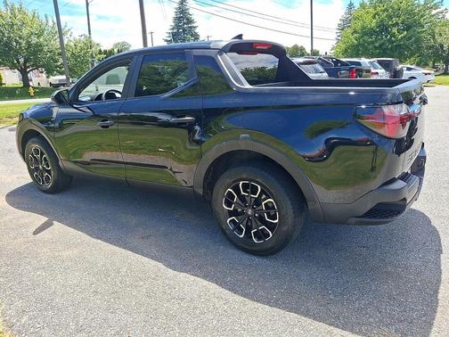 Phantom Black 2024 Hyundai SANTA CRUZ SEL