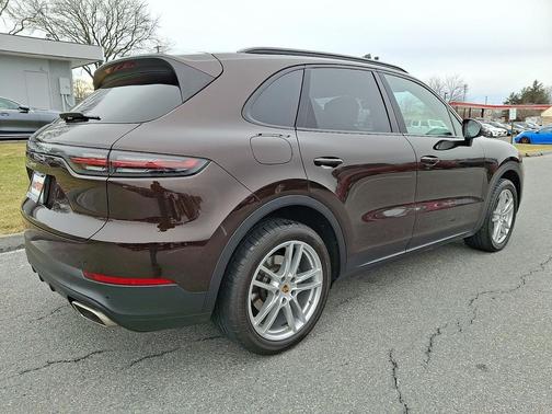 2019 Porsche Cayenne Cayenne