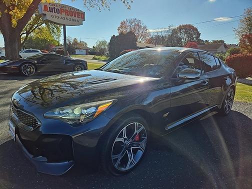 2018 Kia Stinger GT1