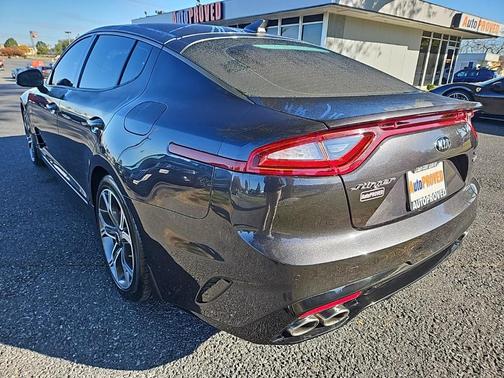 2018 Kia Stinger GT1