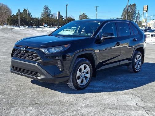 2022 Toyota RAV4 LE