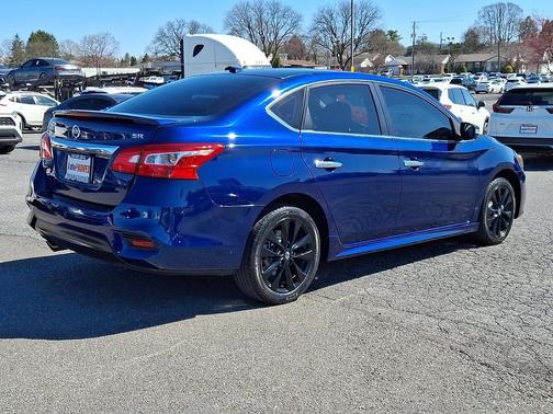 Deep Blue Pearl 2019 Nissan Sentra SR