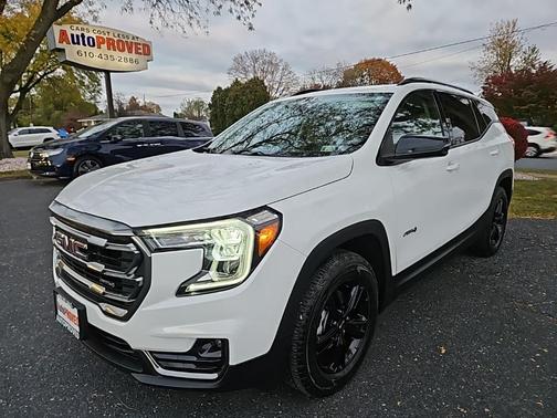 2022 GMC Terrain AWD AT4