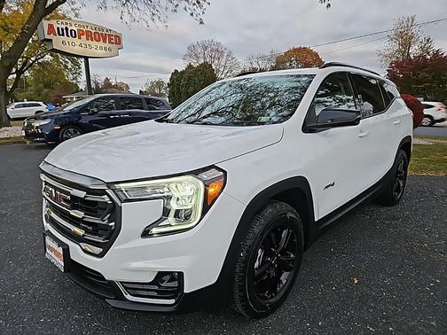 2022 GMC Terrain AWD AT4