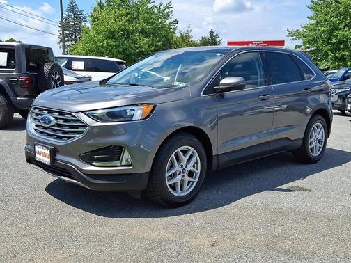 Carbonized Gray Metallic 2022 Ford Edge SEL