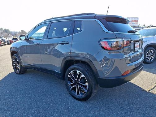 2023 Jeep Compass Limited