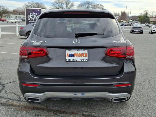 2021 Mercedes-Benz GLC 300 4MATIC