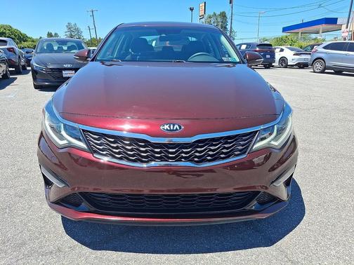 Sangria 2020 Kia Optima LX