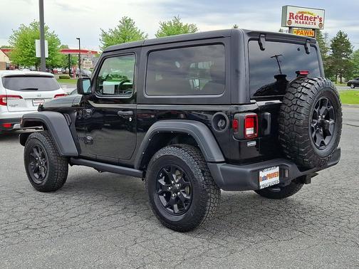 Black Clearcoat 2021 Jeep Wrangler Sport S
