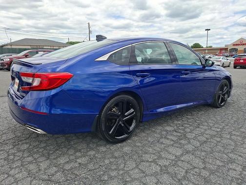 Still Night Pearl 2021 Honda Accord Sport SE 1.5T