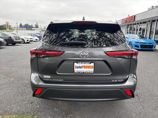 2021 Toyota Highlander XLE