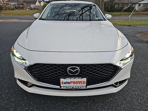 2022 Mazda Mazda3 FWD w/Premium Package