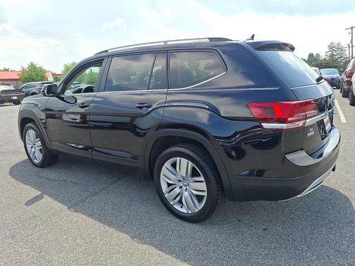 Deep Black 2019 Volkswagen Atlas 3.6L SE w/Technology