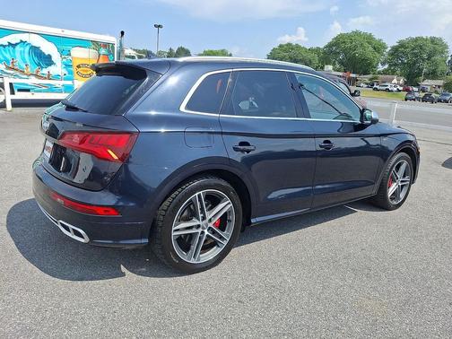 Moonlight Blue 2018 Audi SQ5 3.0T Premium Plus