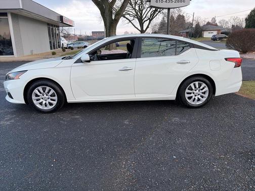 2022 Nissan Altima S FWD