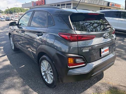 2021 Hyundai KONA SEL