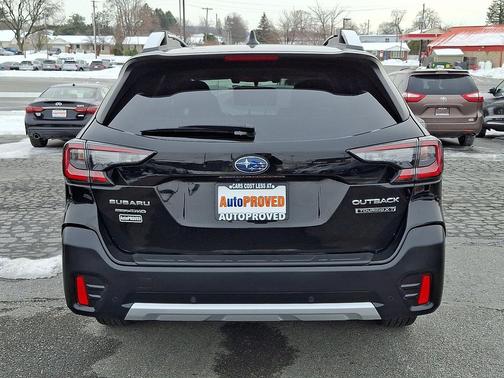 2021 Subaru Outback Touring XT