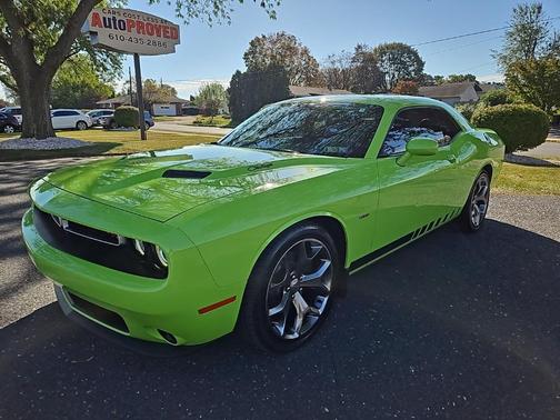 2015 Dodge Challenger R/T Plus