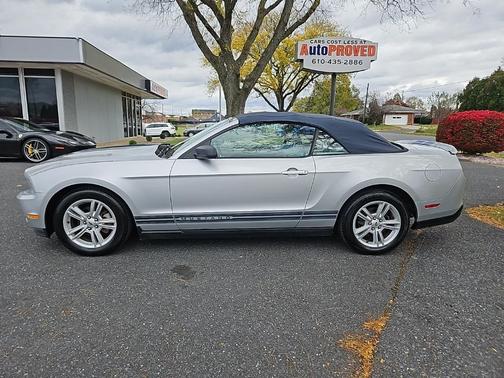 2010 Ford Mustang Base