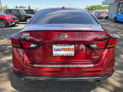 2021 Nissan Altima SR Intelligent AWD