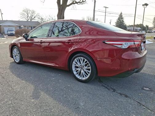 2018 Toyota Camry XLE