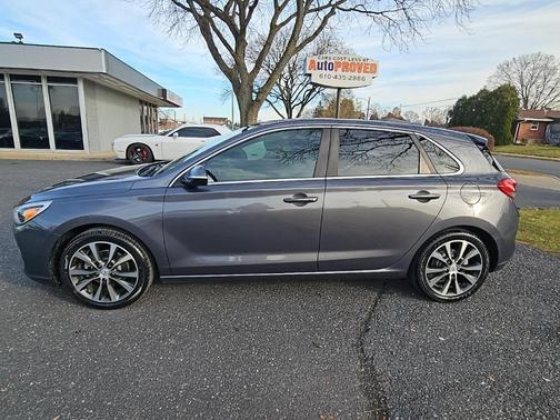 2018 Hyundai Elantra GT Base