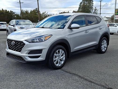 2021 Hyundai TUCSON SE